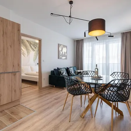 Westside River شقة *