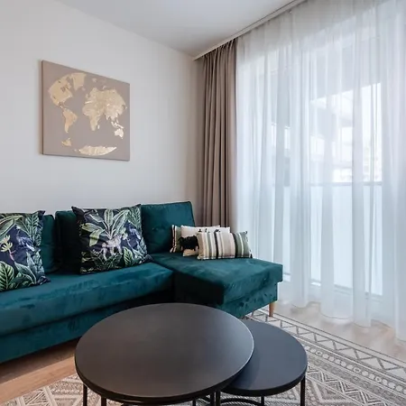 Westside River Apartamento *